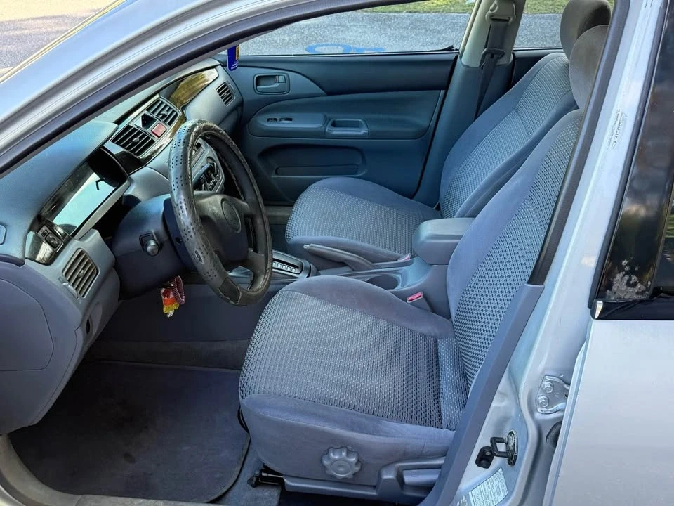 2002 Mitsubishi Lancer 7th Gen - Image 5 of 8