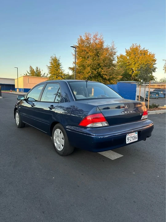 2002 Mitsubishi Lancer 7th Gen - Image 3 of 8