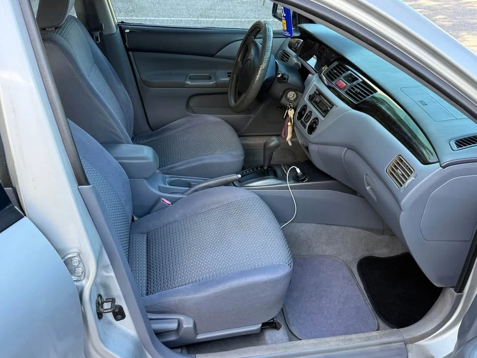 2002 Mitsubishi Lancer 9th Gen - Image 4 of 7