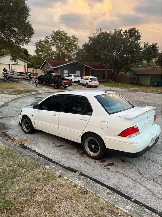 2002 Mitsubishi Lancer 8th Gen - Image 3 of 5
