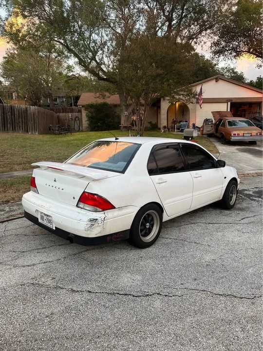 2002 Mitsubishi Lancer 8th Gen - Image 4 of 5