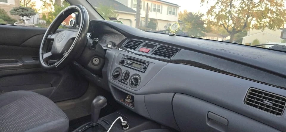 2002 Mitsubishi Lancer 9th Gen - Image 4 of 7