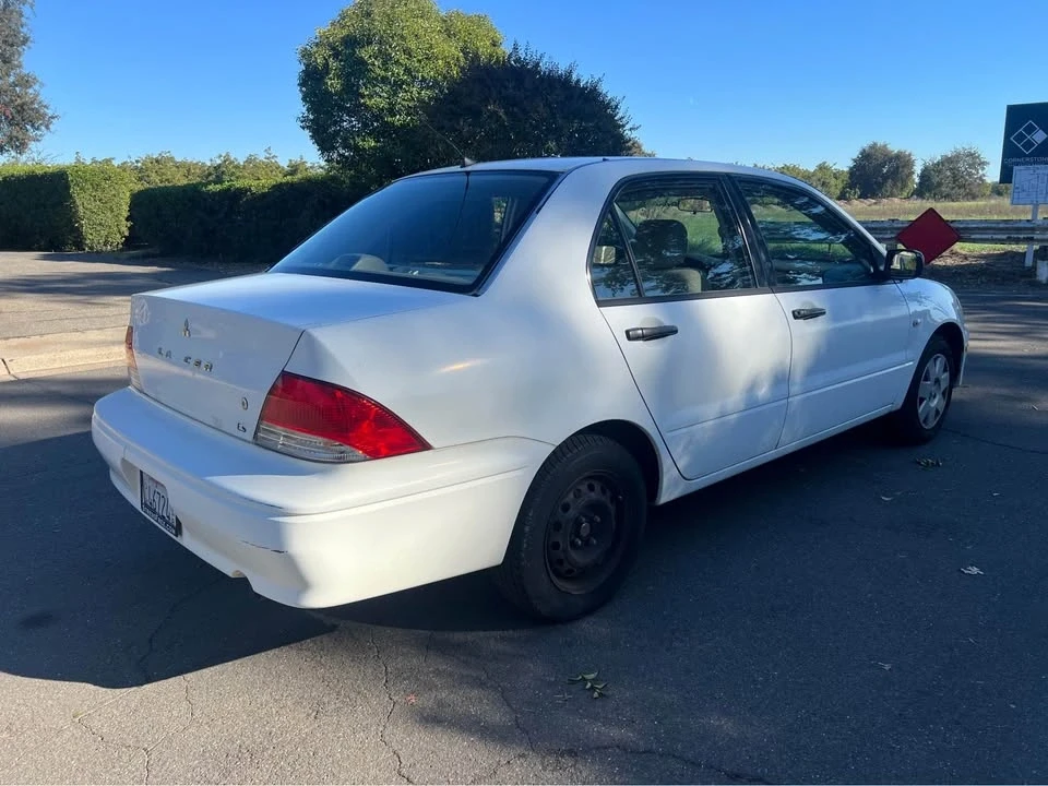 2002 Mitsubishi Lancer 9th Gen - Image 3 of 9