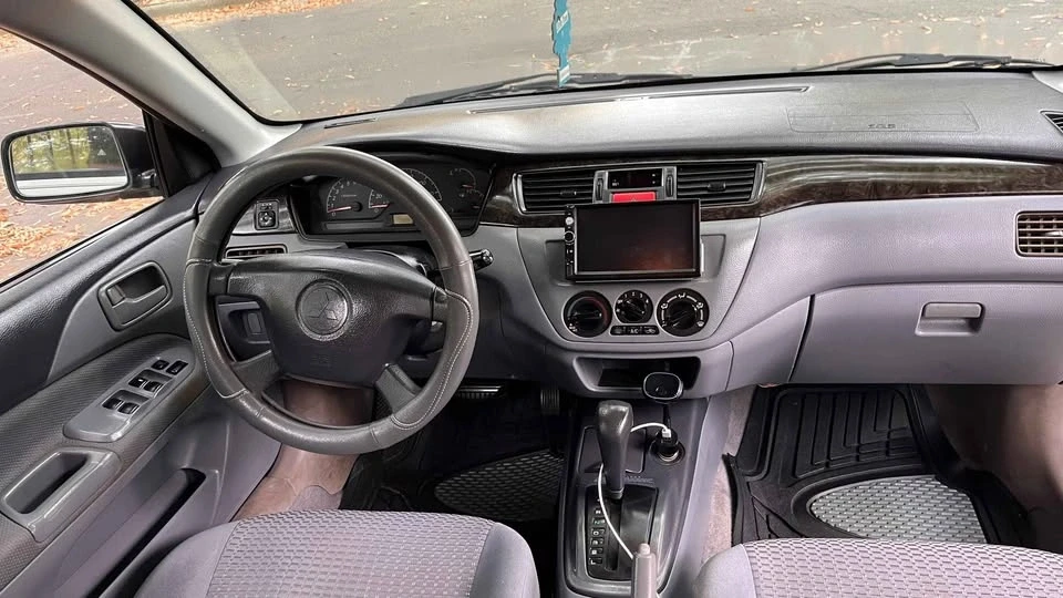 2002 Mitsubishi Lancer 7th Gen - Image 9 of 10