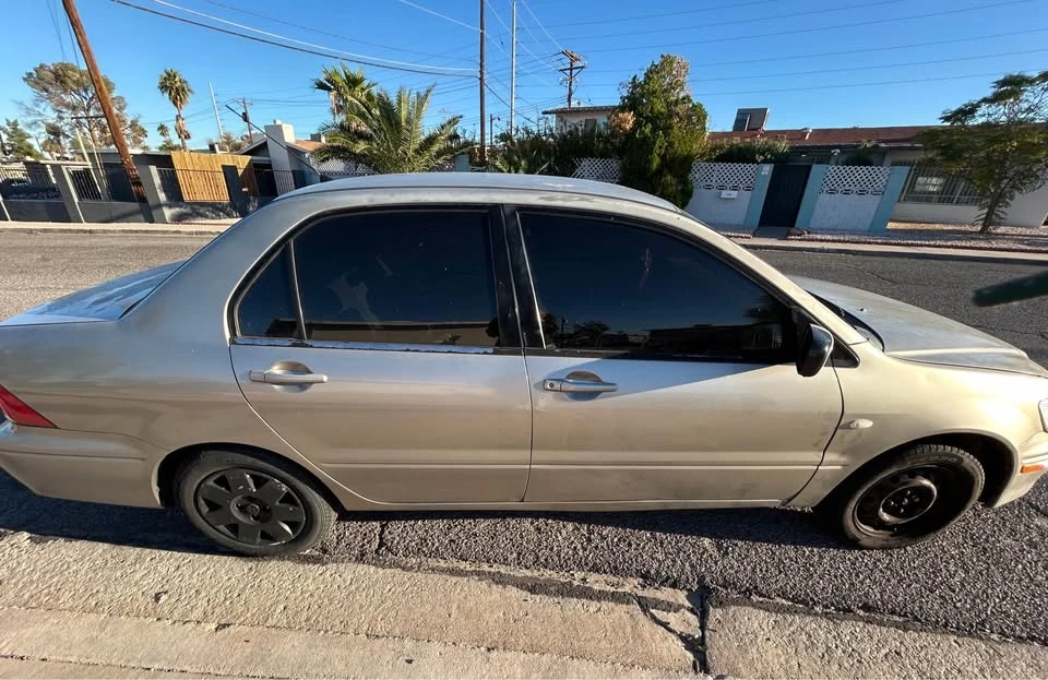 2002 Mitsubishi Lancer 7th Gen - Image 2 of 12