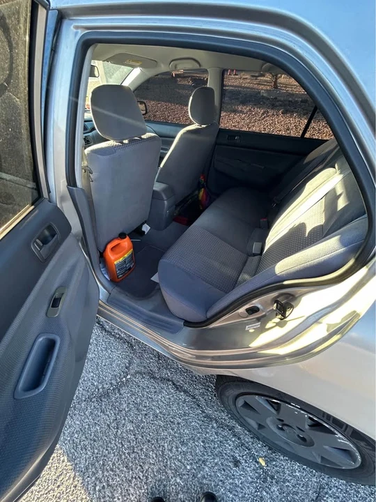 2002 Mitsubishi Lancer 7th Gen - Image 11 of 12