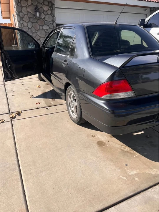 2002 Mitsubishi Lancer 8th Gen - Image 3 of 10