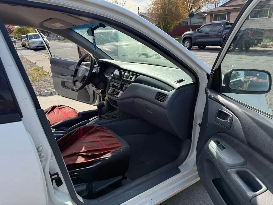 2002 Mitsubishi Lancer 7th Gen - Image 8 of 14