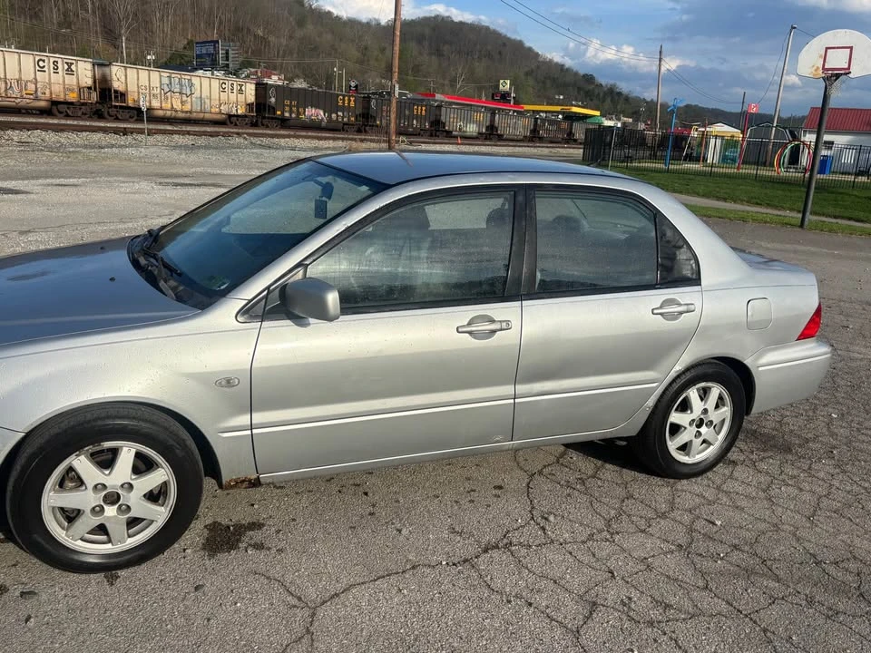 2002 Mitsubishi Lancer 8th Gen - Image 2 of 6