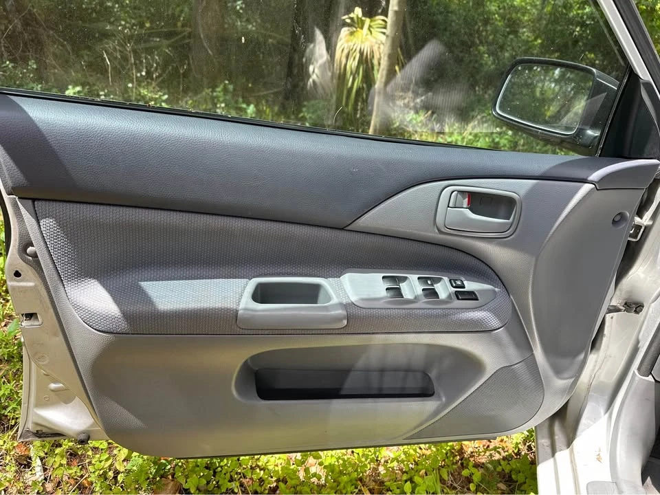 2002 Mitsubishi Lancer 8th Gen - Image 13 of 20