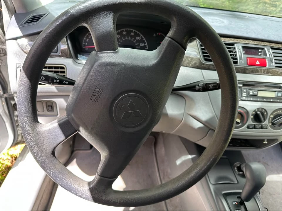 2002 Mitsubishi Lancer 8th Gen - Image 18 of 20