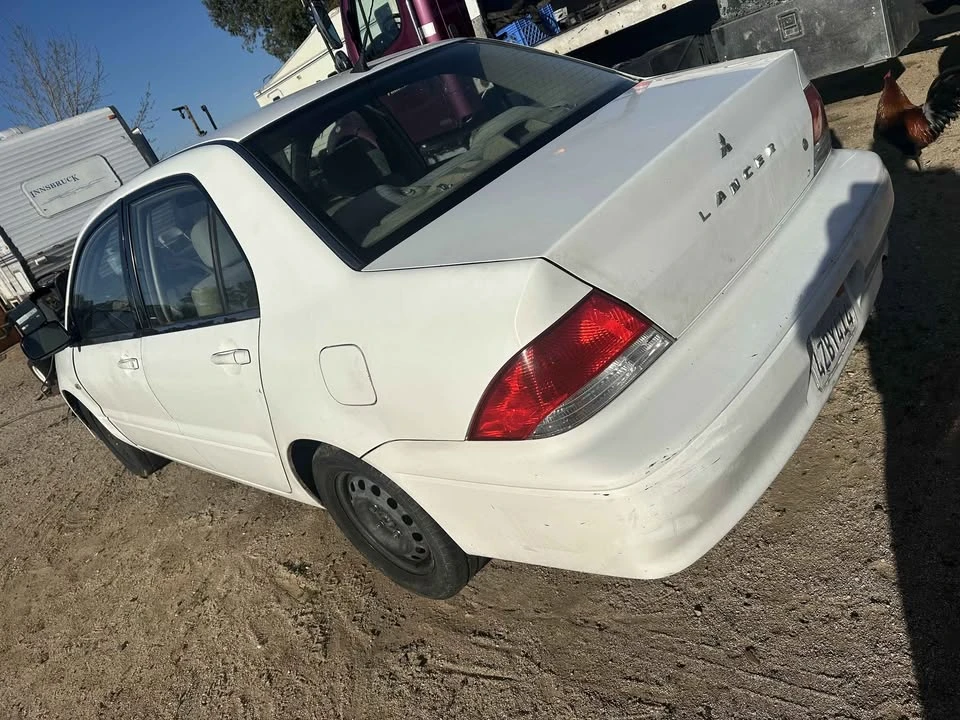2002 Mitsubishi Lancer 8th Gen - Image 2 of 8