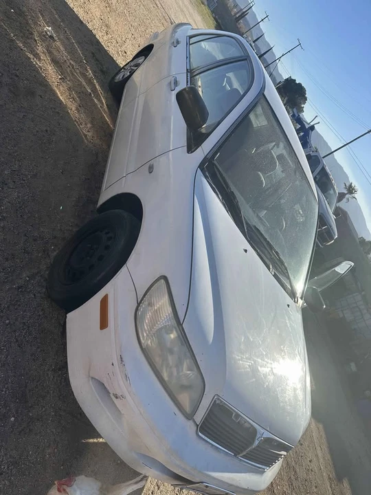2002 Mitsubishi Lancer 8th Gen - Image 5 of 8