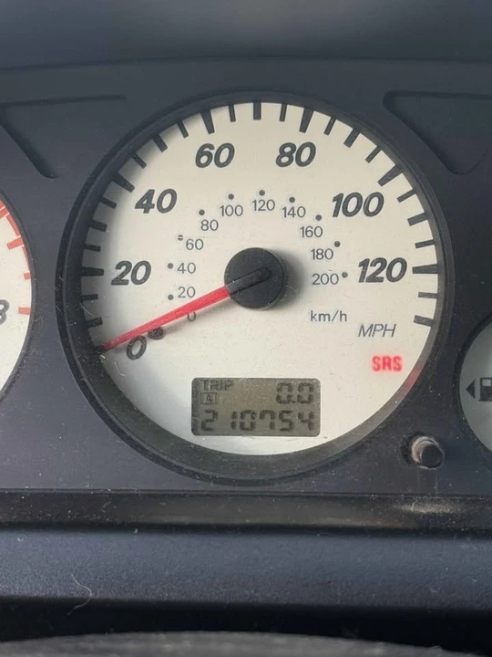 2002 Mitsubishi Lancer 7th Gen - Image 9 of 11