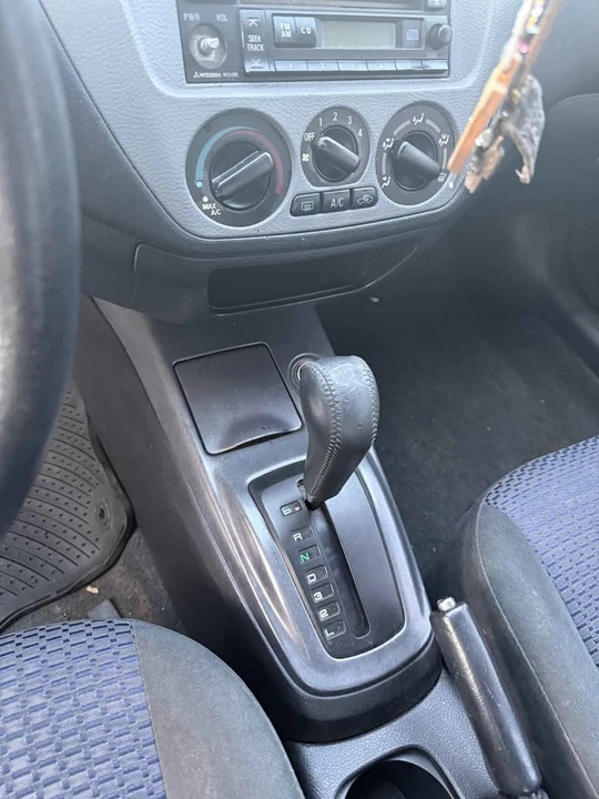2002 Mitsubishi Lancer 7th Gen - Image 7 of 11