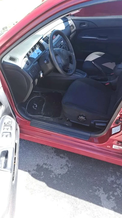 2002 Mitsubishi Lancer 8th Gen - Image 7 of 8