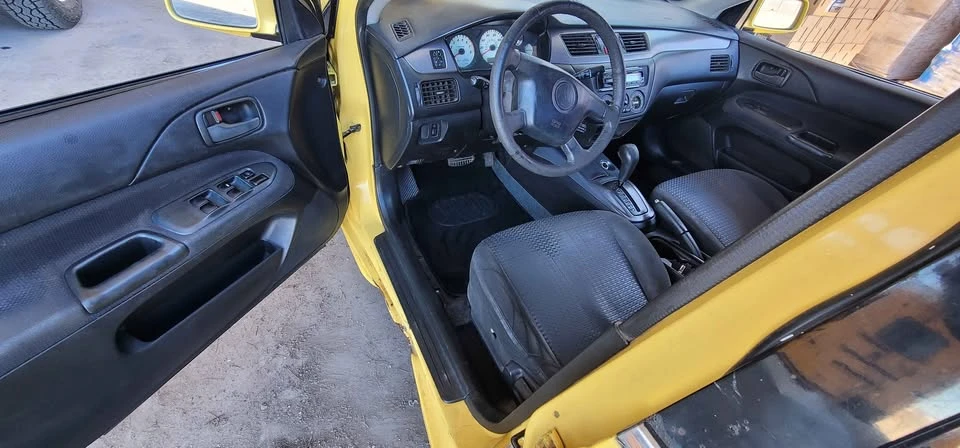 2002 Mitsubishi Lancer 7th Gen - Image 3 of 5