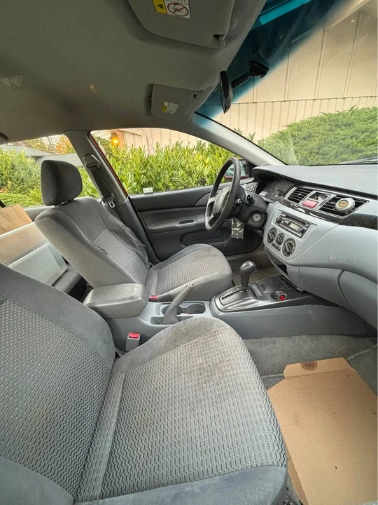 2002 Mitsubishi Lancer 8th Gen - Image 6 of 7
