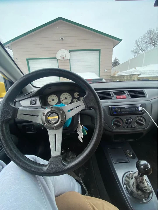 2002 Mitsubishi Lancer 8th Gen - Image 9 of 12