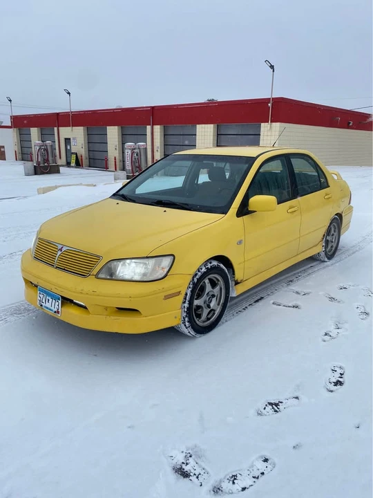 2002 Mitsubishi Lancer 8th Gen - Image 3 of 12