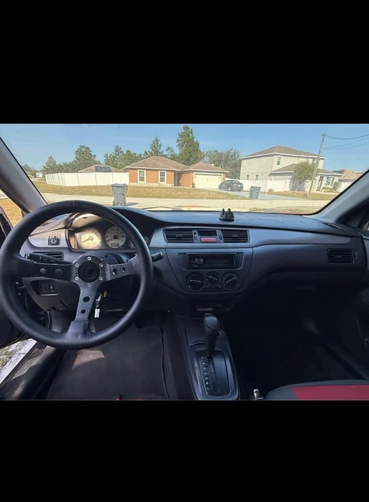 2002 Mitsubishi Lancer 8th Gen - Image 5 of 9
