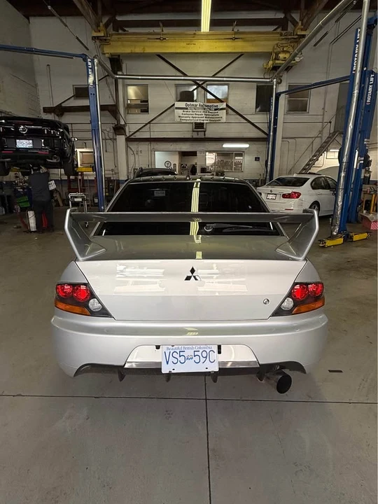 2002 Mitsubishi Lancer Evolution VII 7th Gen - Image 9 of 16