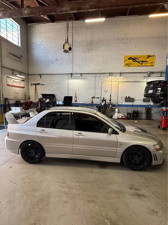 2002 Mitsubishi Lancer Evolution VII 7th Gen - Image 7 of 16