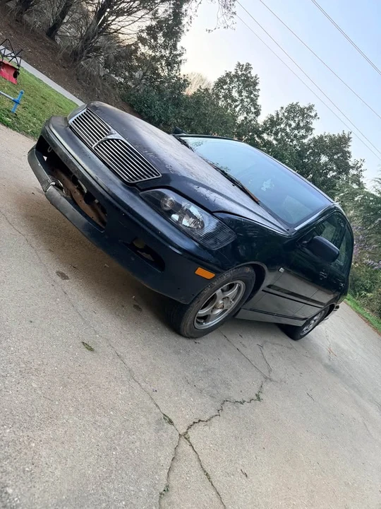2002 Mitsubishi Lancer 8th Gen - Image 3 of 7