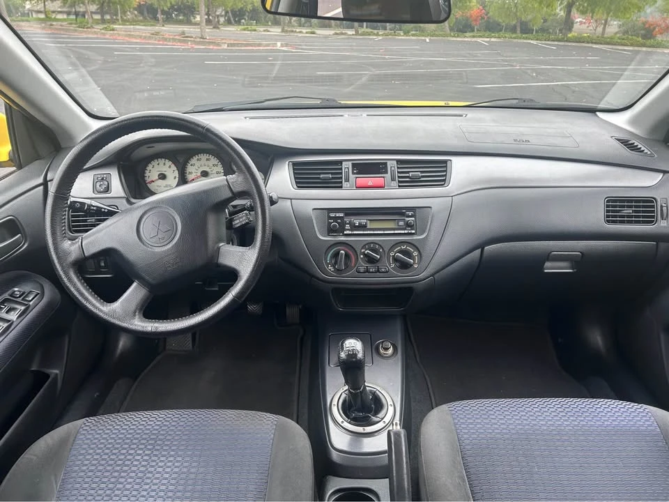 2002 Mitsubishi Lancer 8th Gen - Image 11 of 21