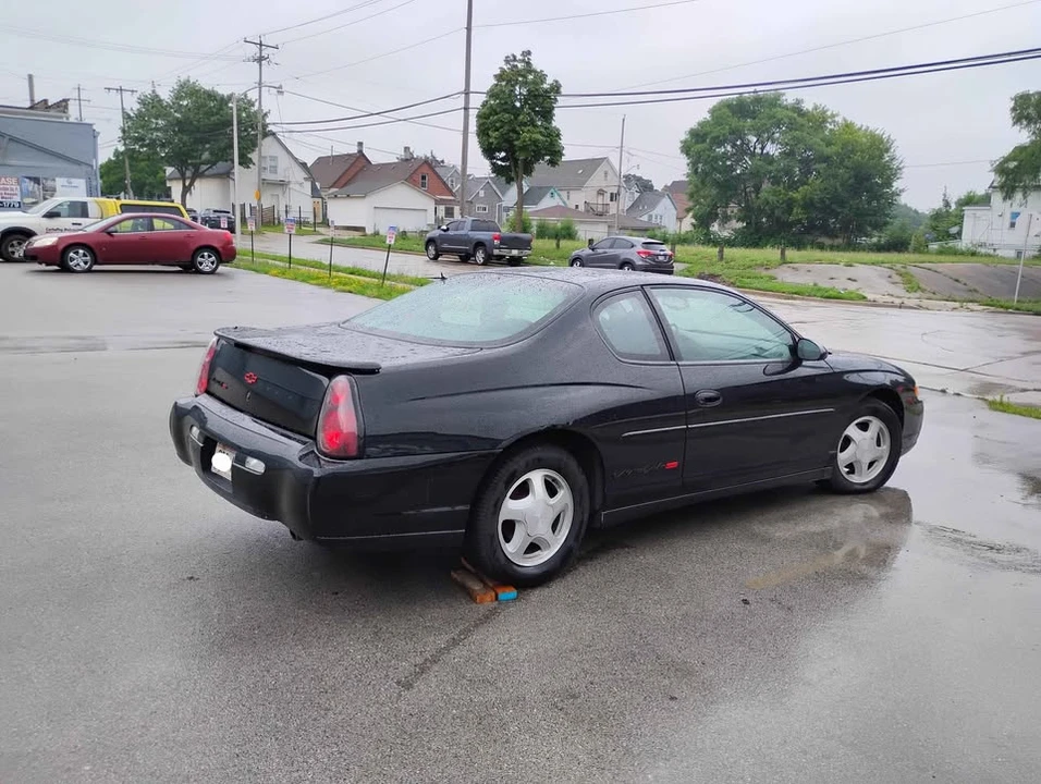 2002 Chevrolet Monte Carlo 6th Gen - Image 2 of 3