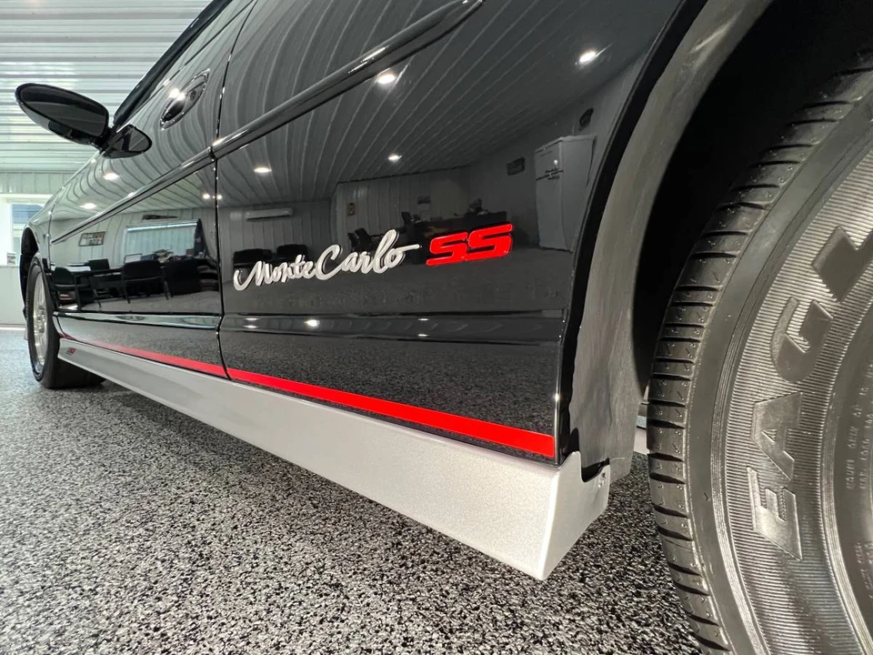 2002 Chevrolet Monte Carlo 6th Gen - Image 13 of 24