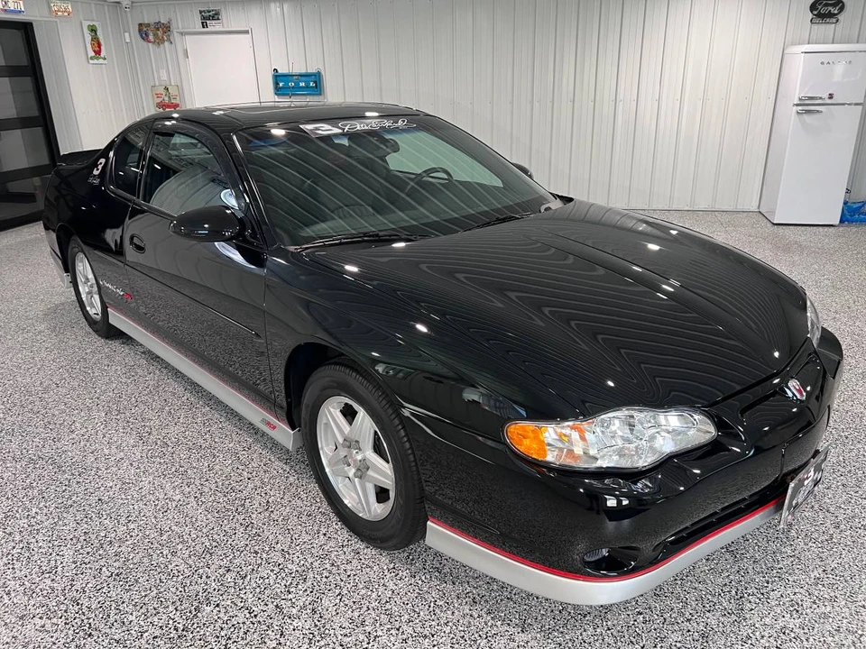 2002 Chevrolet Monte Carlo 6th Gen - Image 2 of 24