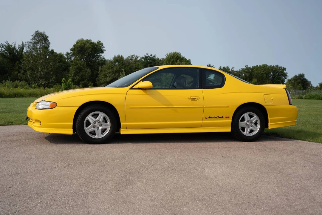 2002 Chevrolet Monte Carlo 6th Gen - Image 3 of 16