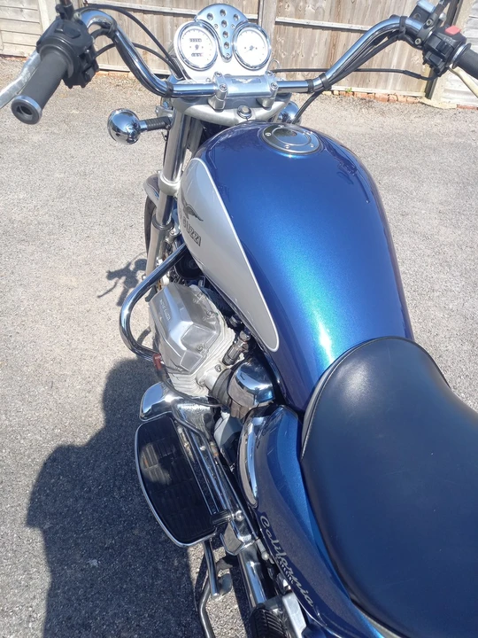 2002 Moto Guzzi - Image 12 of 30