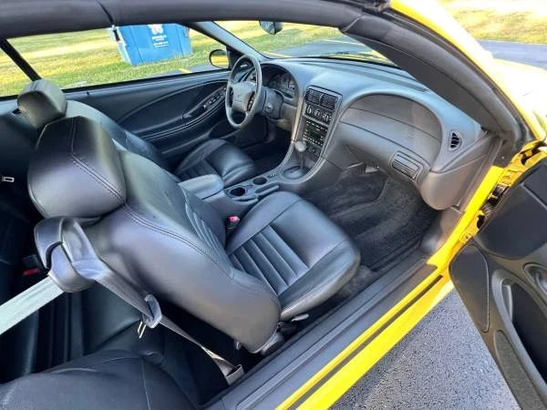 2002 Ford SN95 Mustang - Image 17 of 21
