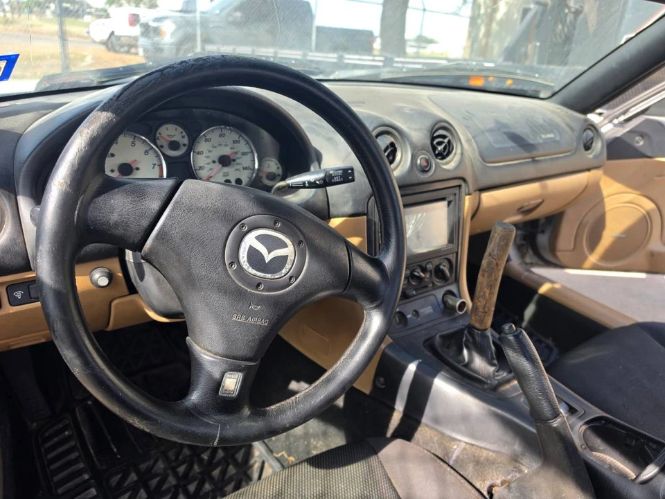 2002 Mazda NB MX-5 Miata - Image 8 of 8