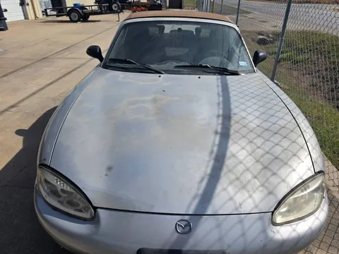 2002 Mazda MX-5 Miata