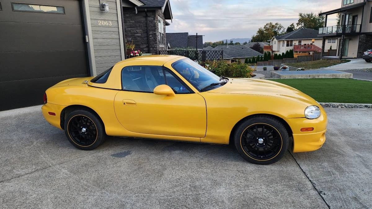 2002 Mazda NB MX-5 Miata - Image 2 of 6