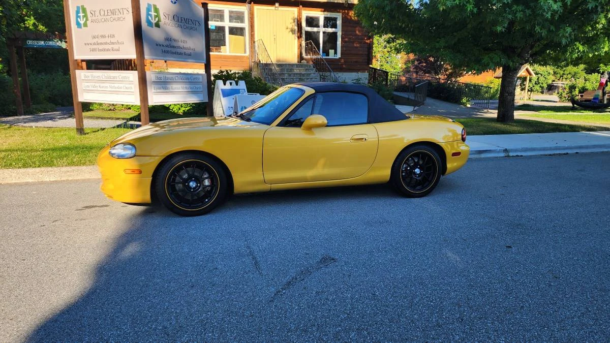 2002 Mazda NB MX-5 Miata - Image 4 of 6