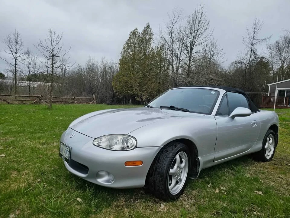 2002 Mazda NB MX-5 Miata - Image 2 of 10