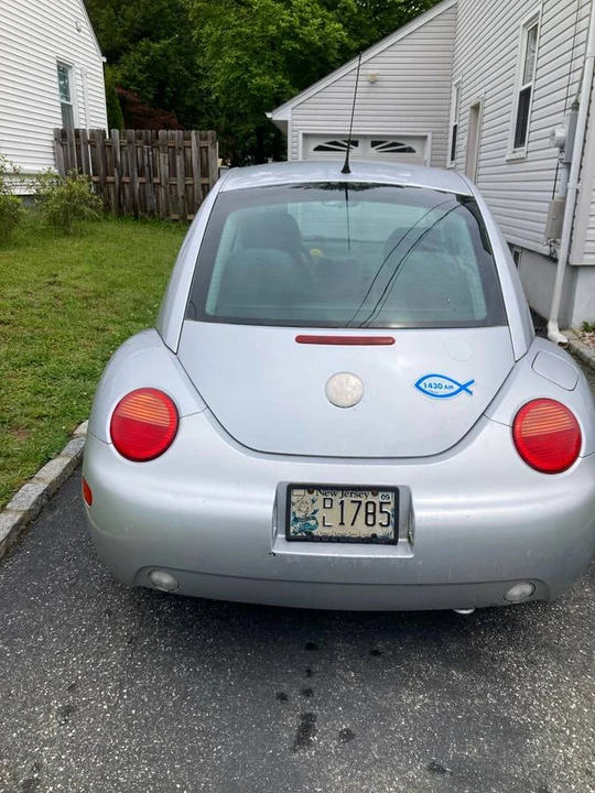 2002 Volkswagen New Beetle - Image 12 of 13