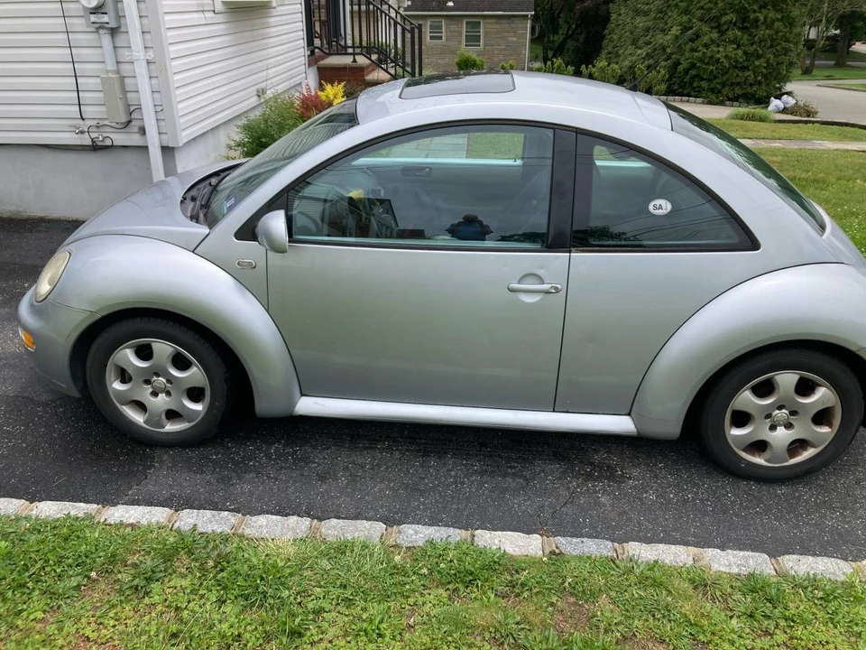 2002 Volkswagen New Beetle - Image 13 of 13