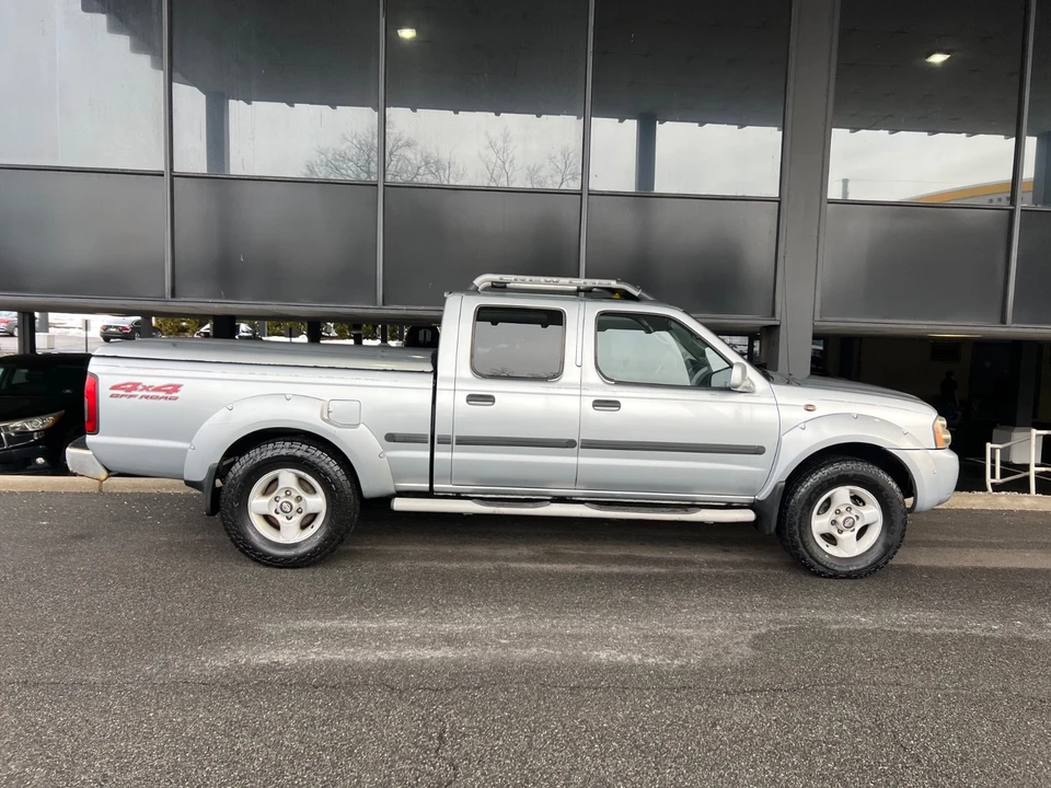 2002 Nissan Frontier 1st Gen - Image 8 of 21