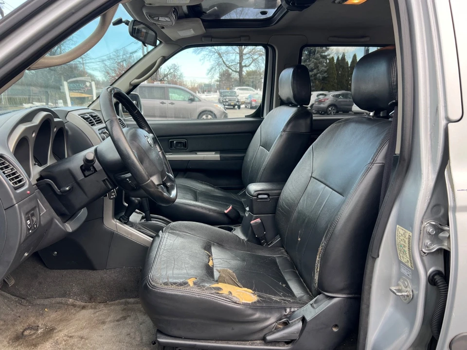 2002 Nissan Frontier 1st Gen - Image 17 of 21