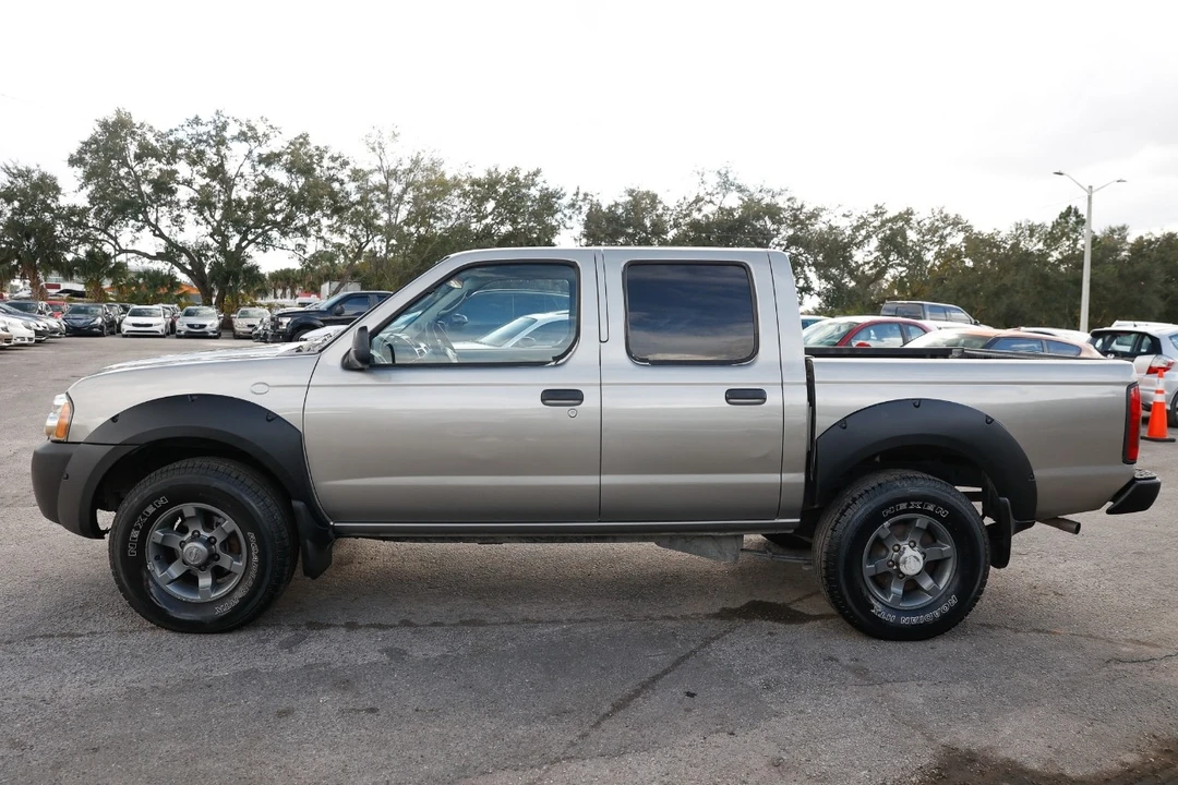 2002 Nissan Frontier 1st Gen - Image 3 of 12