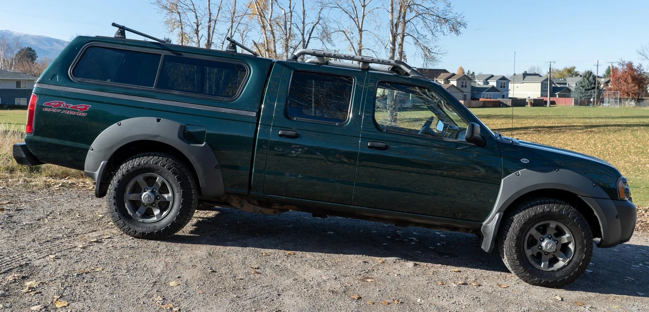2002 Nissan Frontier 1st Gen - Image 27 of 31