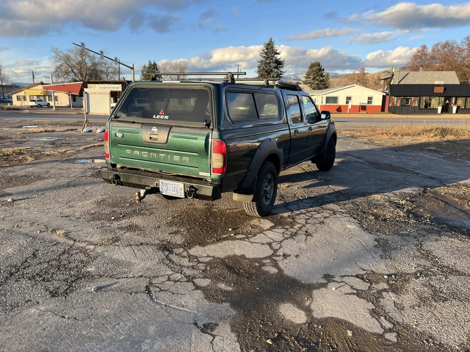 2002 Nissan Frontier 1st Gen - Image 10 of 31