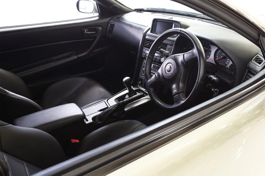 2002 Nissan R34 Skyline GT-R 10th Gen - Image 14 of 31