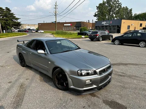 2002 Nissan GT-R V-Spec II