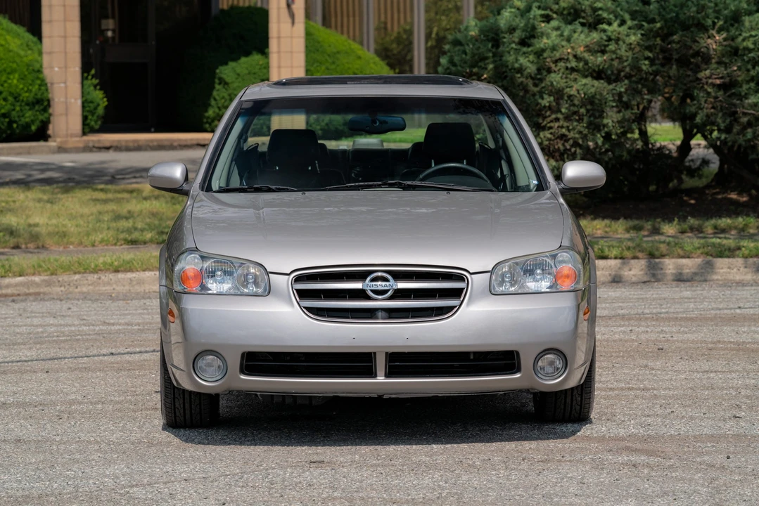 2002 Nissan Maxima 5th Gen - Image 15 of 31